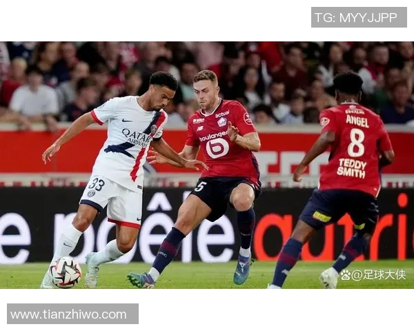 欧冠激战：巴黎圣日耳曼小胜利物浦全场数据解析与精彩瞬间回顾